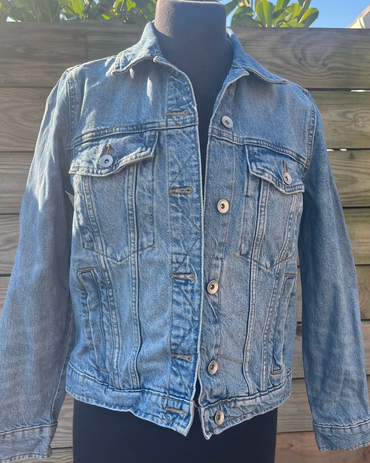 Ladies Denim Jacket Flower Bouquet tied with Ribbon