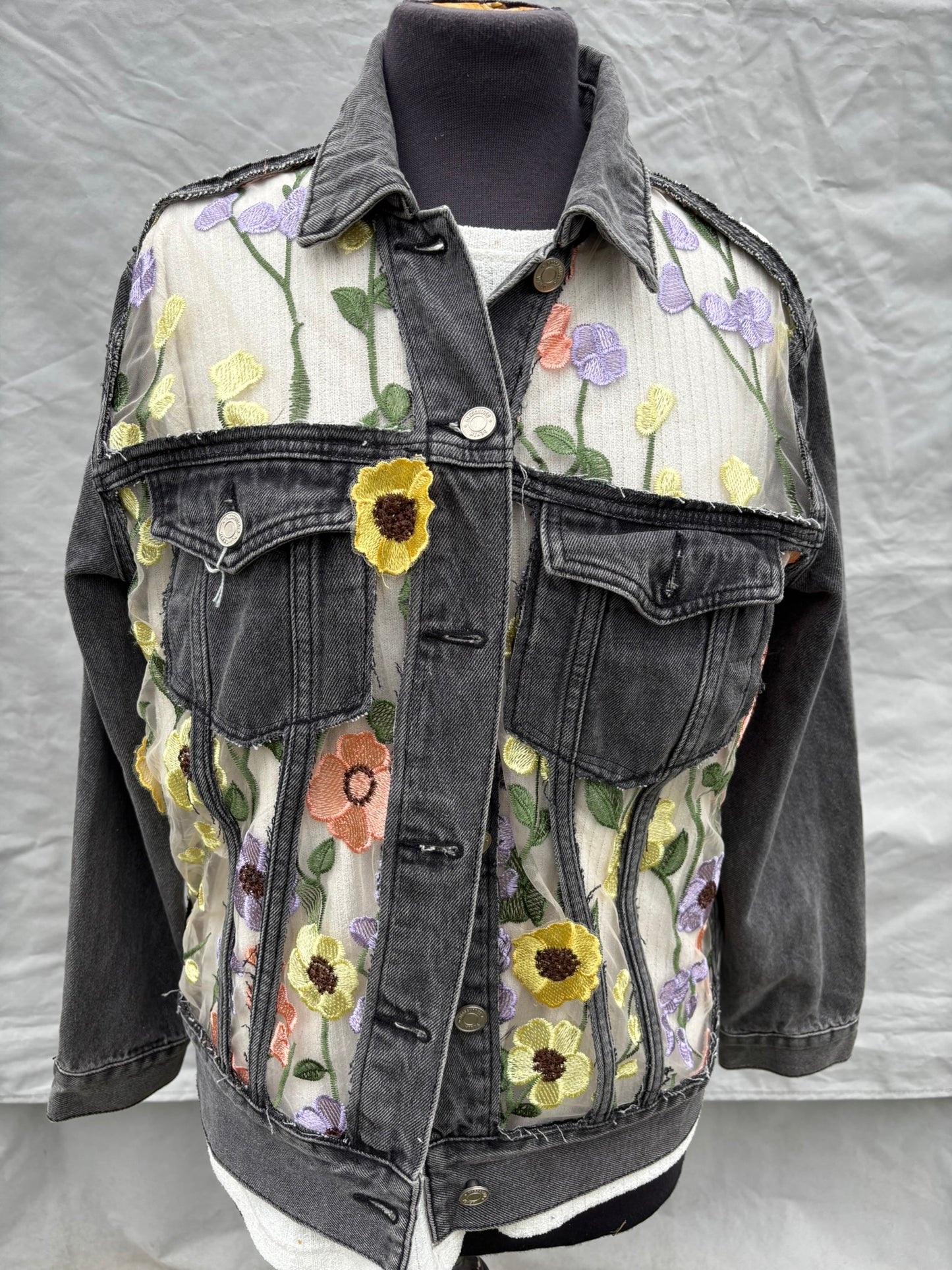 3D Flower Mesh Ladies Jacket